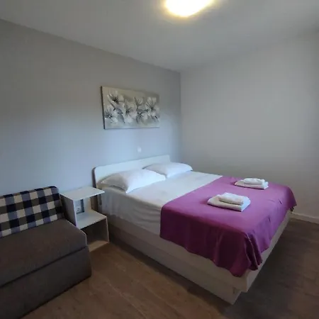 Dijana-promajna Apartamento